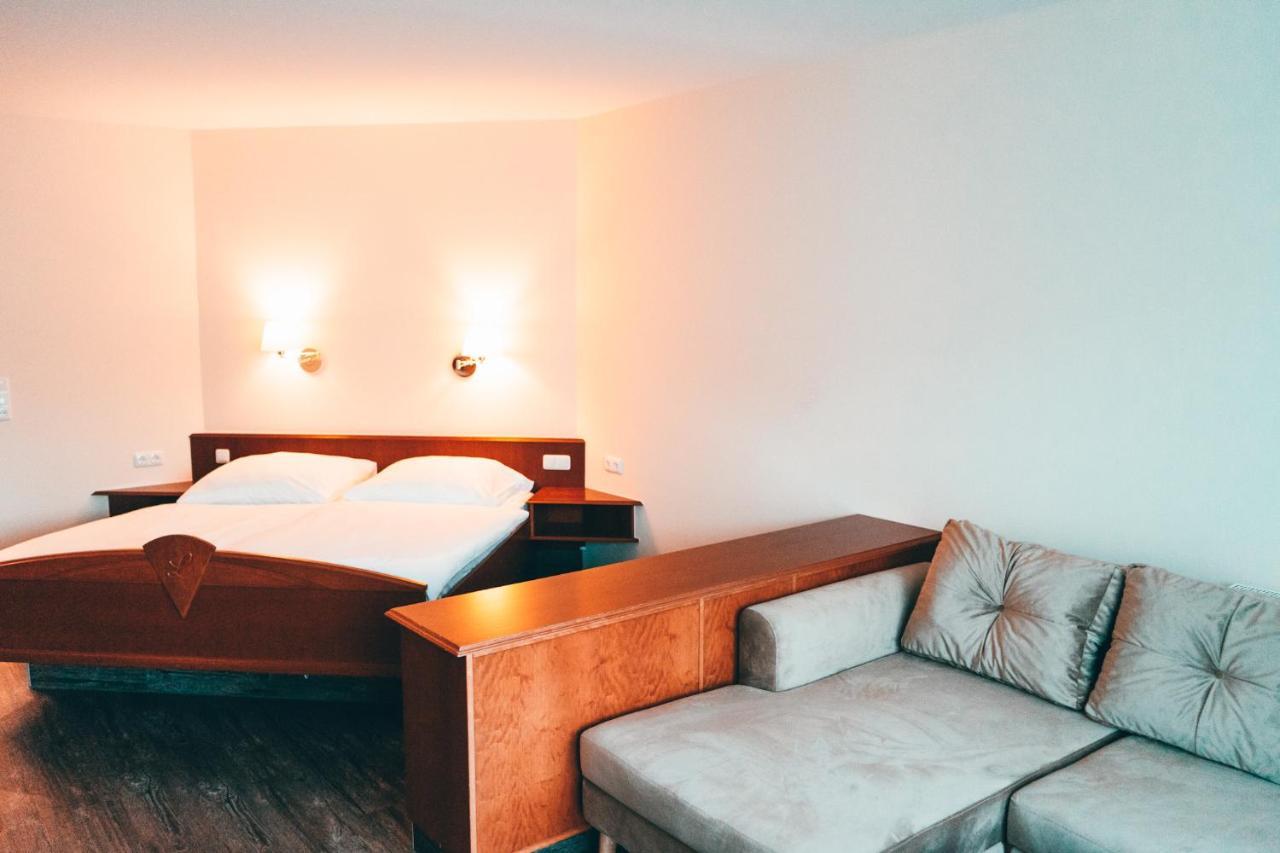 Hotel Loroesch Bad Orb Εξωτερικό φωτογραφία